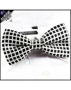 White and Black Grids Bow Tie